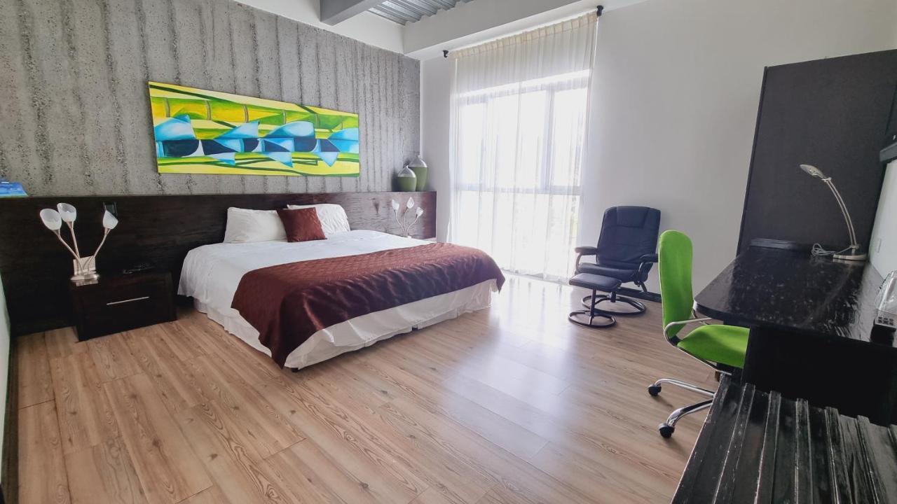 Habitat Suites Hotel Pereira Esterno foto